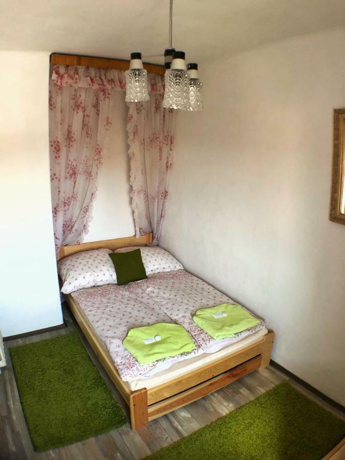 Zahradni Apartment Cesky Krumlov Exterior photo